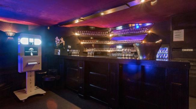 Le Bar-Club le Scarlett à Paris 6 - La totalité de l'établissement