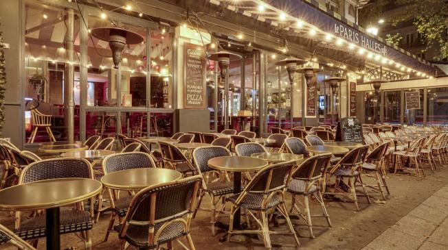Le bar le plus animé de Paris