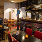 Le Bar le Bicyclette Café à Paris 19 - L'entrée de l'établissement