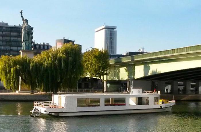 La péniche la French à Paris 13 - La péniche