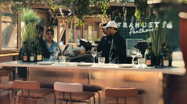 Louez votre propre oasis parisienne chez Chez Francette, offrant un refuge tranquille au milieu de l'effervescence de la ville